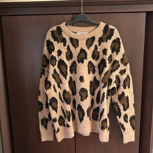 Jolie leopard print sweater. Size medium.